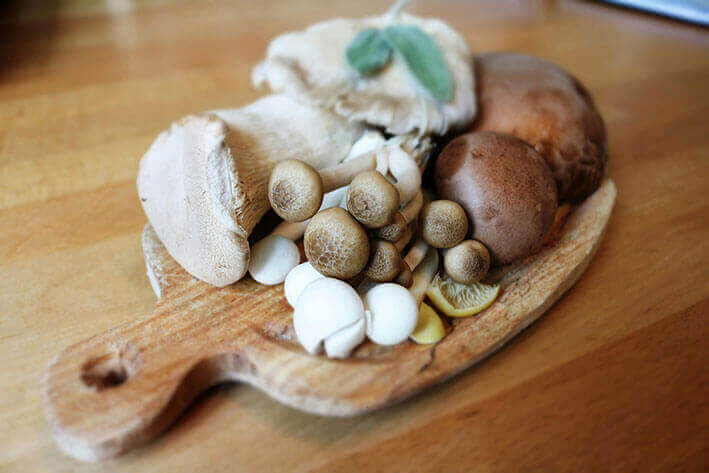 Functional Mushrooms: The Complete Guide to Mushroom Supplements